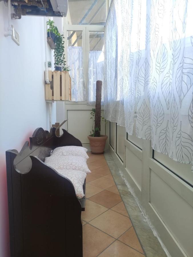 A Casa Justa Holiday House City Center Leilighet Napoli Eksteriør bilde